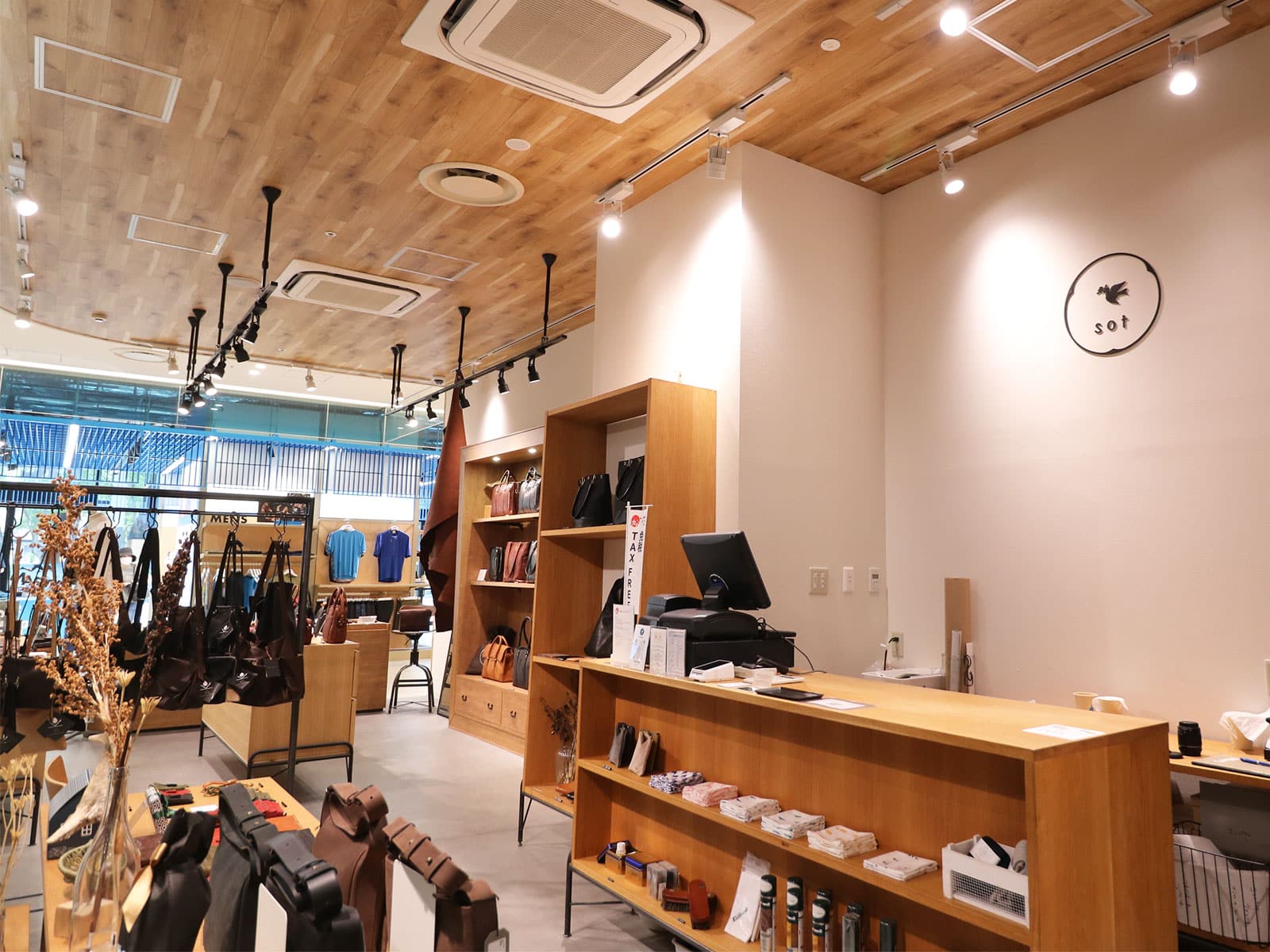 中日ビル店 店舗 写真2