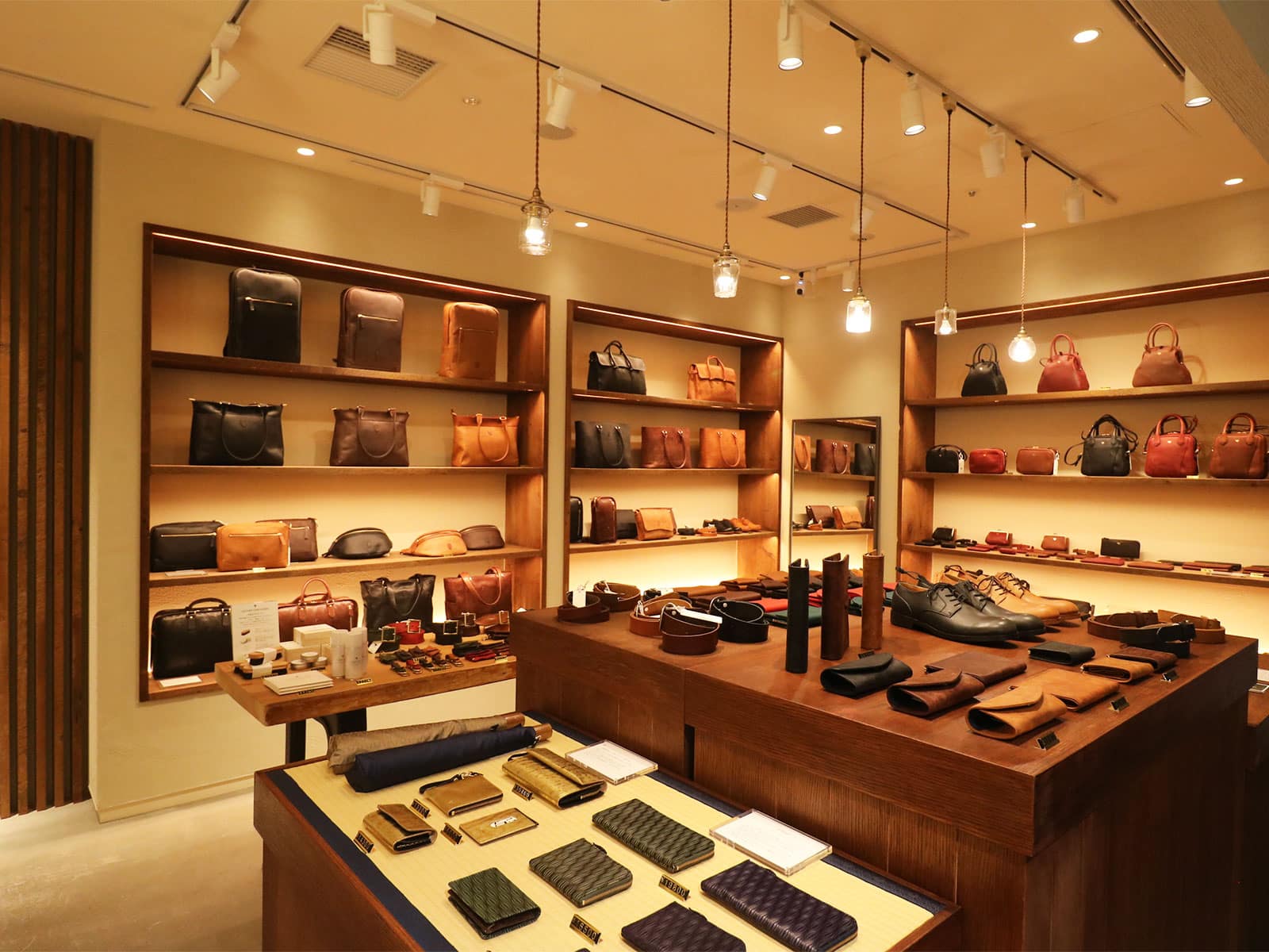 東京（新丸ビル）店 店舗 写真1